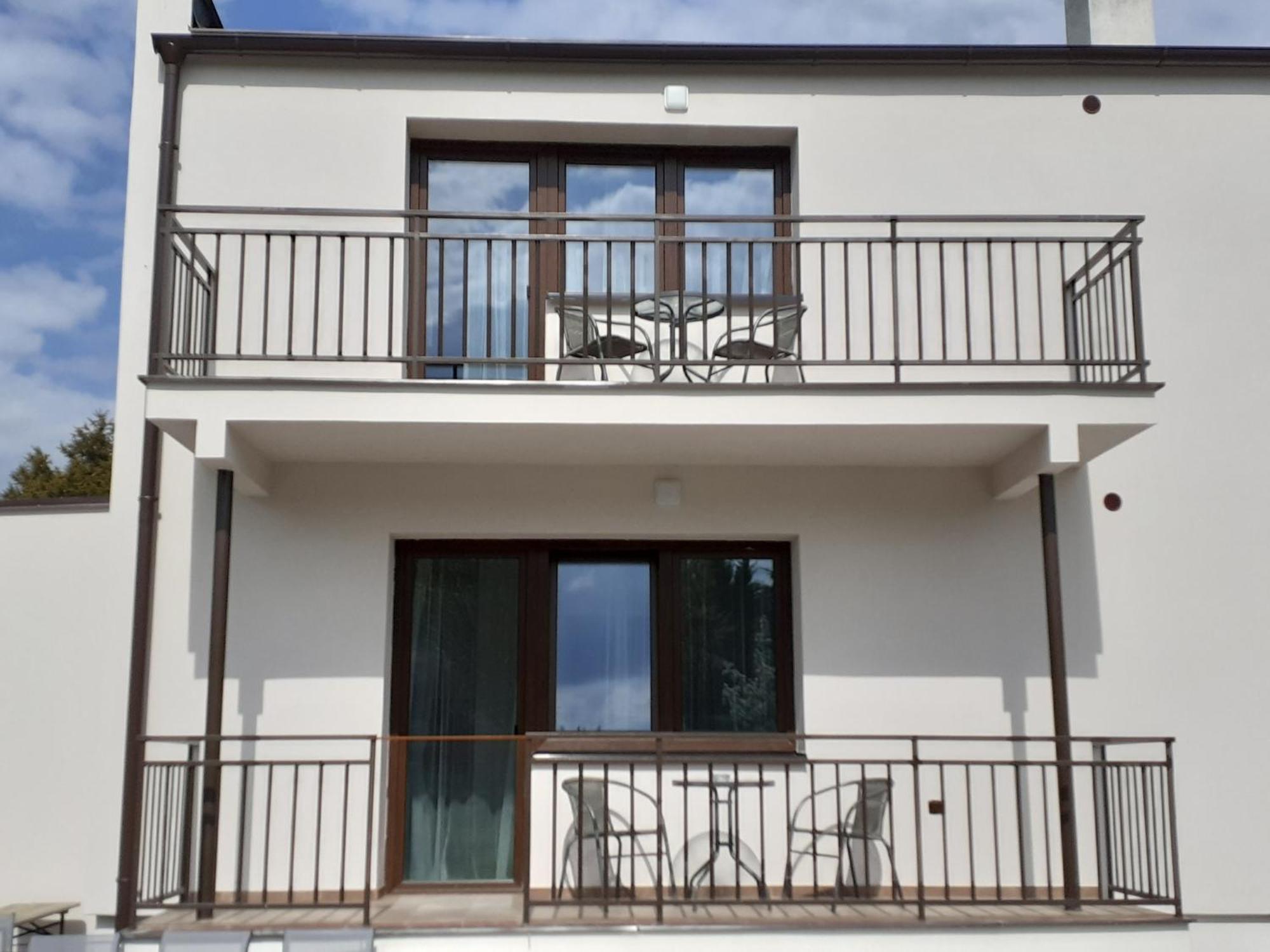Valen Apartmany Valtice Buitenkant foto